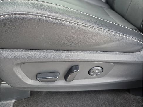 Used 2026 INFINITI QX60 Luxe w/ Cargo Package AWD/4WD image 14