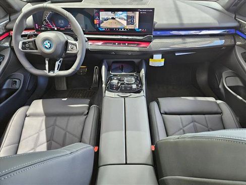 New 2027 BMW 550e xDrive w/ Executive Package AWD/4WD image 15