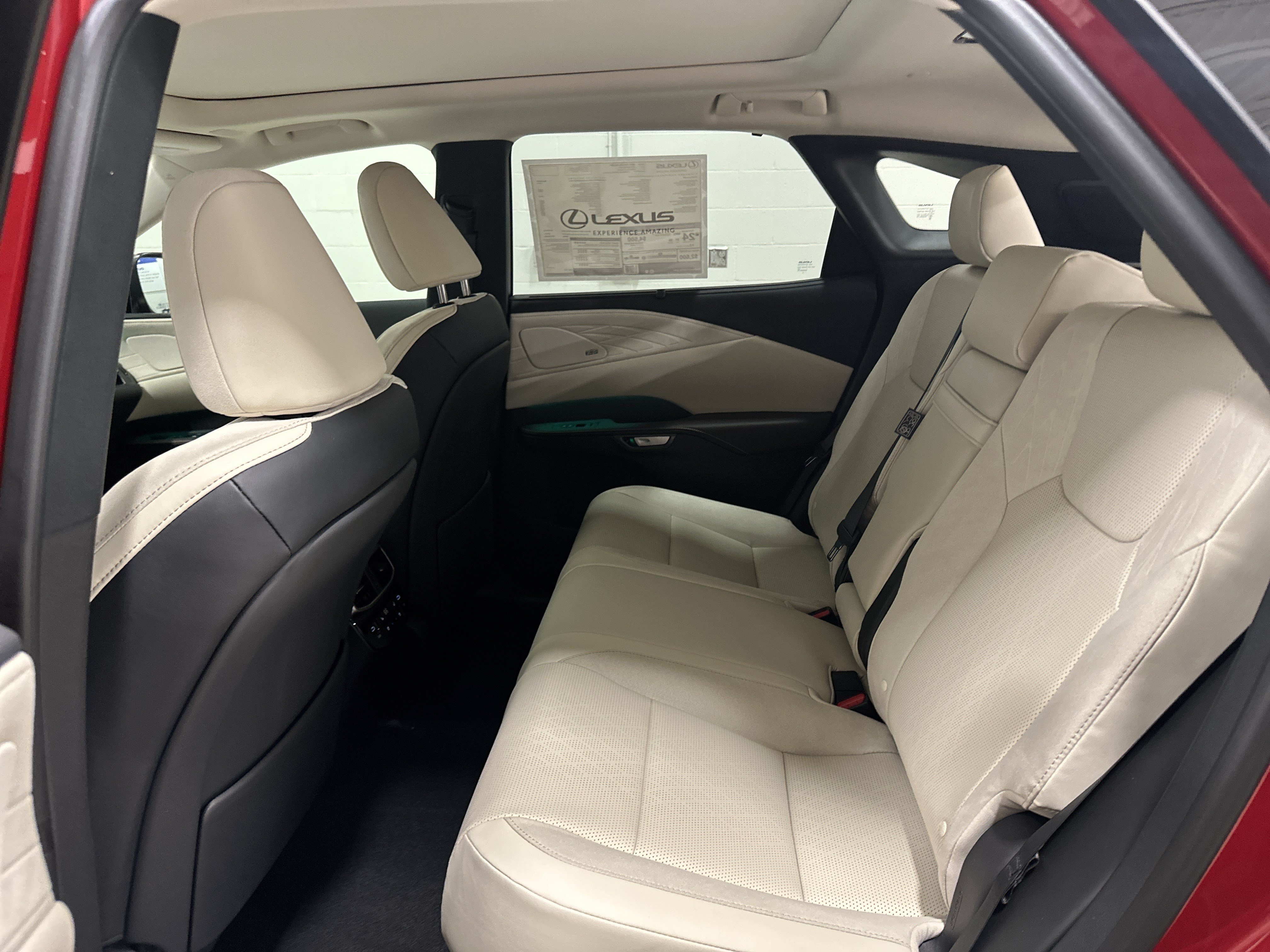 New 2026 Lexus RX 350 AWD w/ Convenience Package image 32