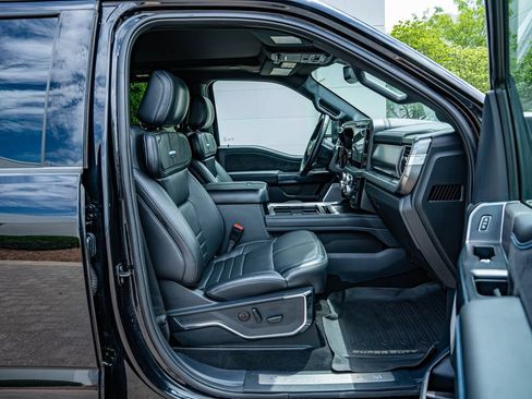 Used 2025 Ford F250 Platinum AWD/4WD image 37