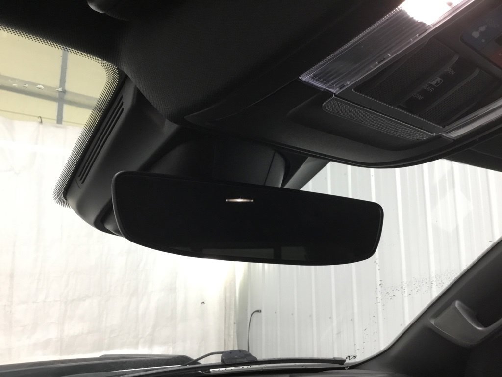 Used 2021 RAM 1500 Laramie w/ Sport Appearance Package AWD/4WD image 18