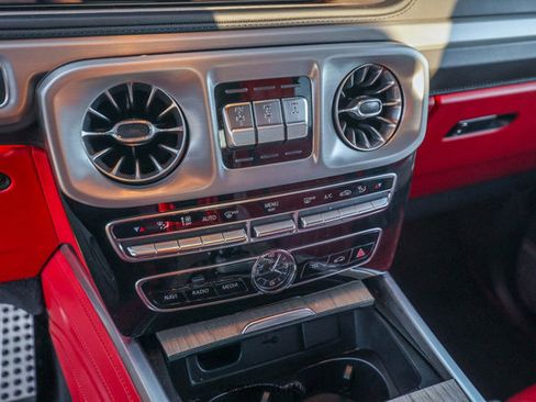 Used 2019 Mercedes-Benz G 550 image 38