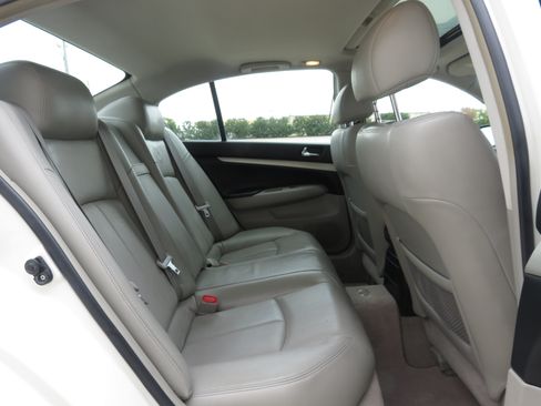 Used 2007 INFINITI G35 Sport w/ Premium Pkg RWD image 32