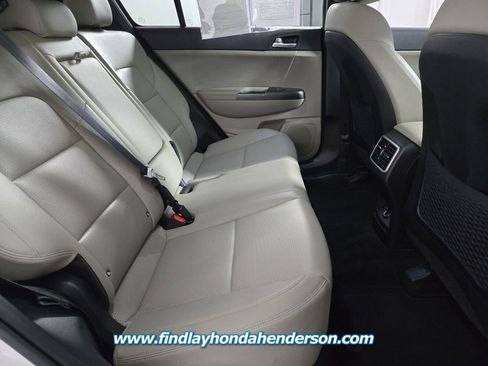 Used 2022 Kia Sportage Nightfall Edition image 14