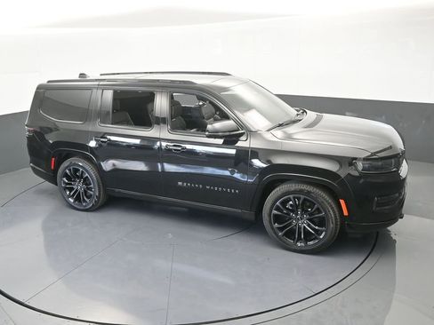 Used 2024 Jeep Grand Wagoneer Series III w/ Quick Order Packagew 28T image 75