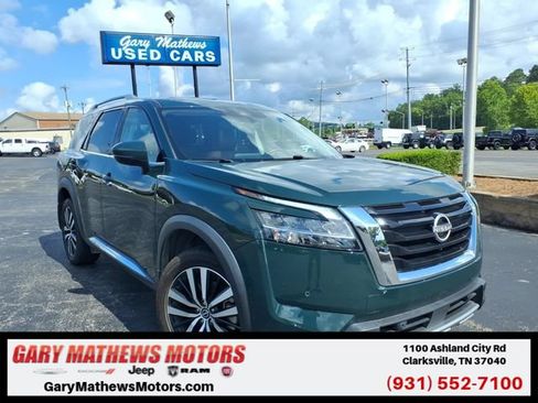 Used 2024 Nissan Pathfinder Platinum w/ Cargo Package FWD image 1