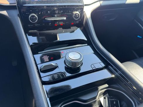 Used 2021 Jeep Grand Cherokee L Summit w/ Advanced Protech Group IV image 15