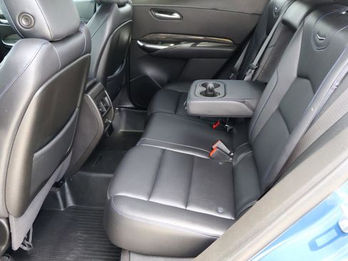 Used 2025 Cadillac XT4 Sport w/ Technology Package image 25