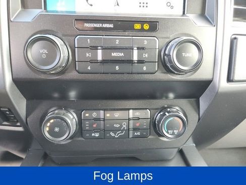 Used 2019 Ford F350 XLT w/ XLT Premium Package image 11