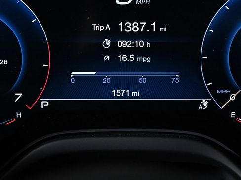 Used 2025 Maserati Grecale GT AWD/4WD image 12