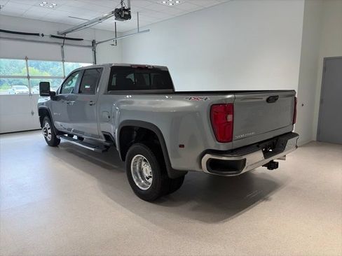 New 2026 Chevrolet Silverado 3500 LT w/ All Star Edition AWD/4WD image 4