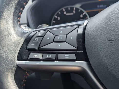 Used 2023 Nissan Altima 2.5 SR w/ SR Premium Package FWD image 23