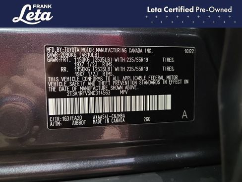 Used 2022 Toyota RAV4 XLE Premium AWD/4WD image 27