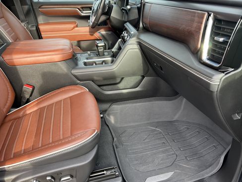 Used 2023 GMC Sierra 1500 Denali Ultimate image 21