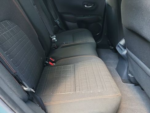 Used 2024 Honda HR-V Sport image 16