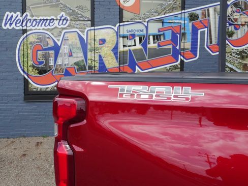 Used 2019 Chevrolet Silverado 1500 Custom Trail Boss w/ Custom Convenience Package AWD/4WD image 21