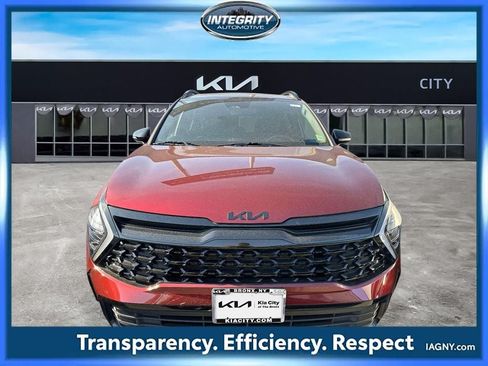 Used 2025 Kia Sportage X-Line w/ Premium Package AWD/4WD image 2