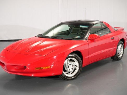 Used 1994 Pontiac Firebird Formula RWD image 4