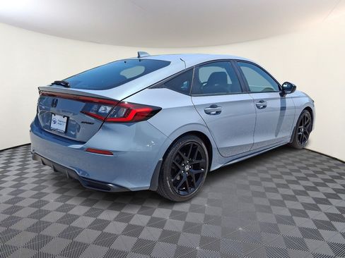 Used 2023 Honda Civic Sport image 6