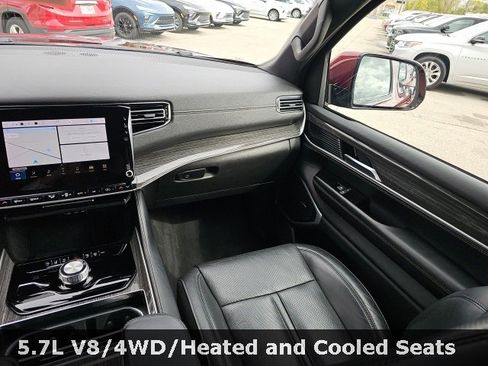 Used 2022 Jeep Wagoneer Series II image 27