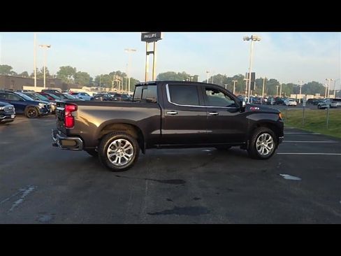 Certified 2024 Chevrolet Silverado 1500 LTZ w/ Technology Package image 8