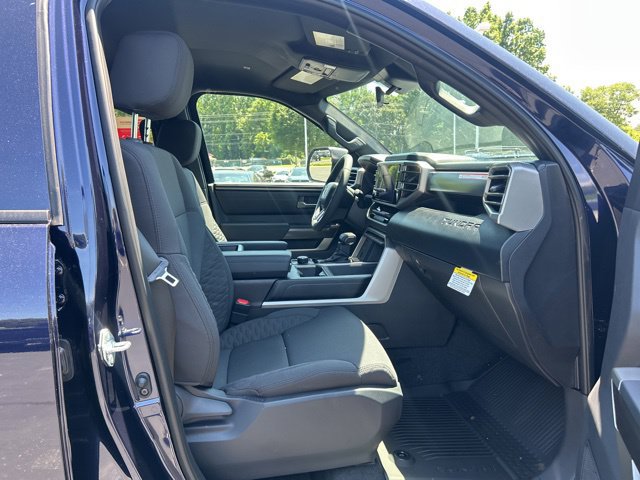 New 2026 Toyota Tundra SR5 w/ TRD Off-Road Package AWD/4WD image 16