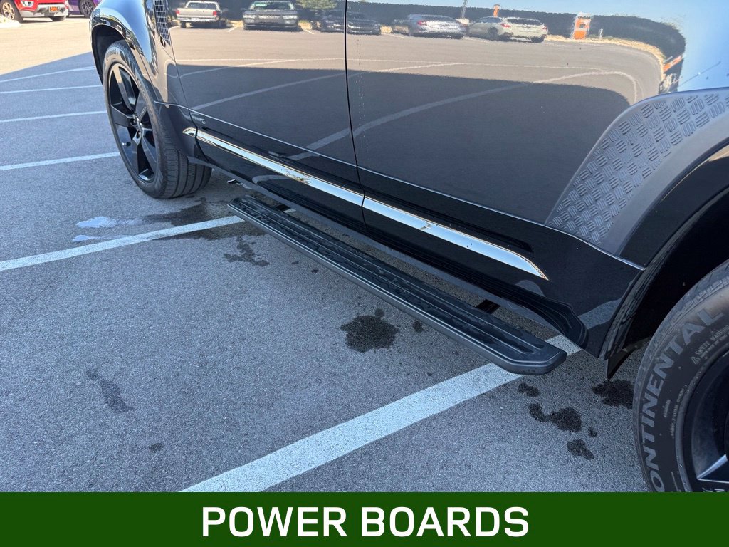 Used 2024 Land Rover Defender 130 X AWD/4WD image 12