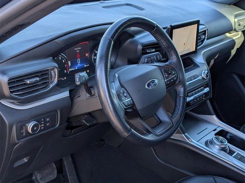 Used 2020 Ford Explorer XLT w/ Equipment Group 202A image 24