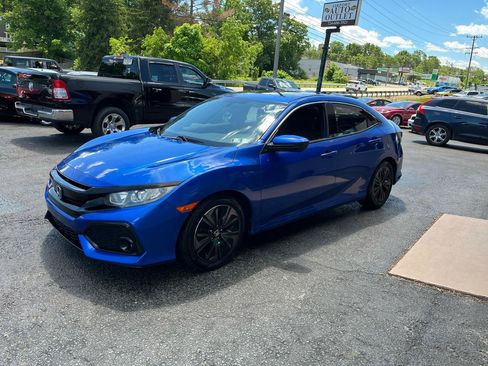 Used 2018 Honda Civic EX image 10