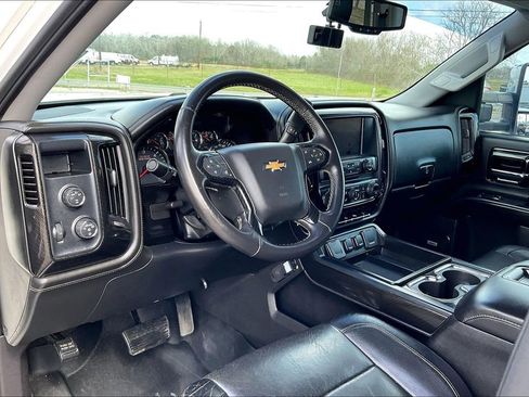 Used 2014 Chevrolet Silverado 1500 LTZ Z71 w/ LTZ Plus Package image 14