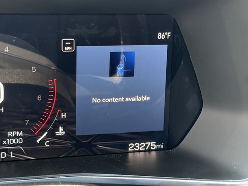 Used 2024 GMC Canyon Elevation RWD image 8