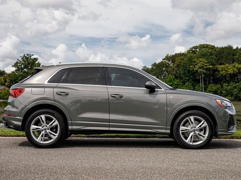 Used 2020 Audi Q3 2.0T Premium w/ Convenience Package image 4