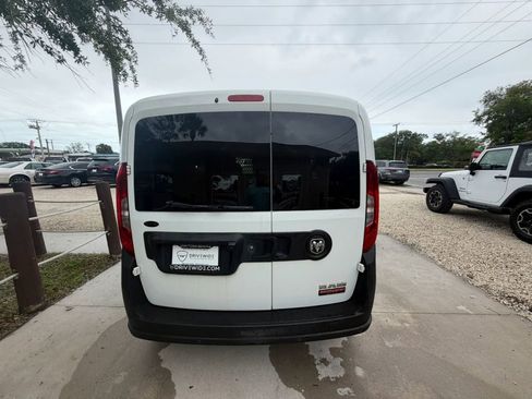 Used 2017 RAM ProMaster City Tradesman w/ Rear Back-up Camera Group FWD image 7