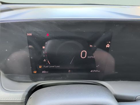 Used 2024 Buick Encore GX Sport Touring image 17