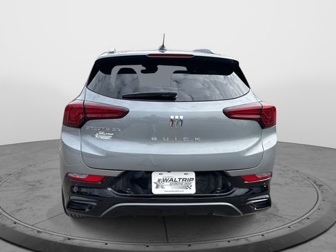 Used 2026 Buick Encore GX Sport Touring w/ Advanced Technology Package image 7