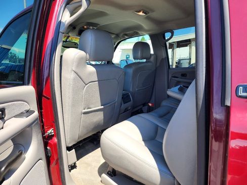 Used 2003 Chevrolet Silverado 2500 LT AWD/4WD image 22