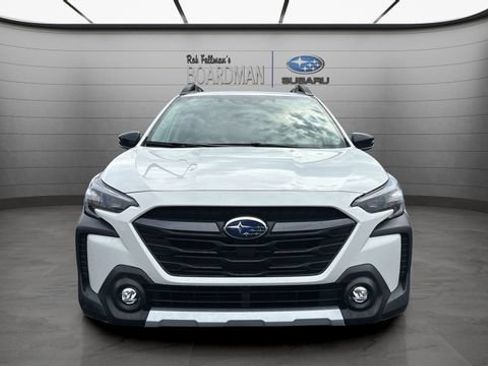 Used 2025 Subaru Outback Limited AWD/4WD image 12