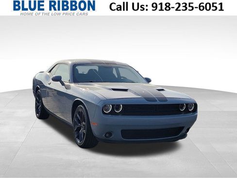 Used 2022 Dodge Challenger SXT w/ Blacktop Package image 1