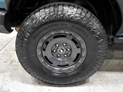 Used 2023 Ford Bronco Everglades image 68