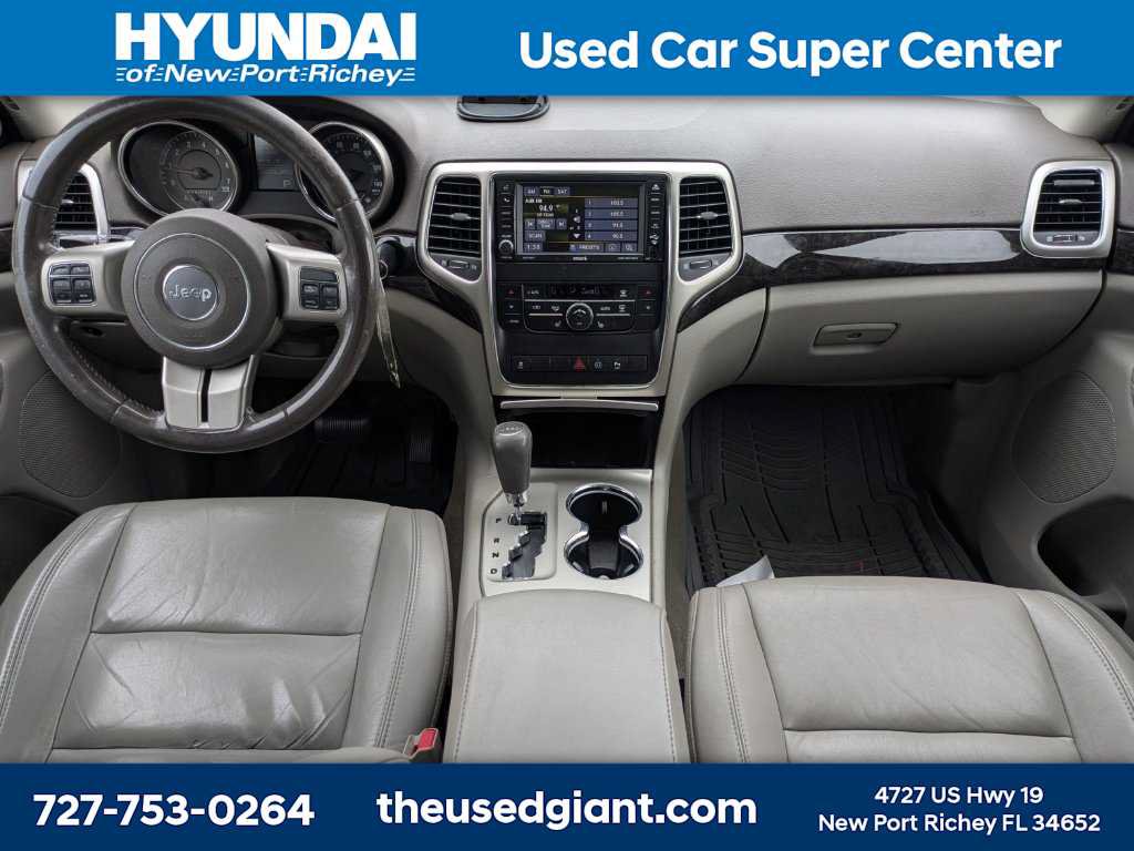 Used 2012 Jeep Grand Cherokee Laredo RWD image 13