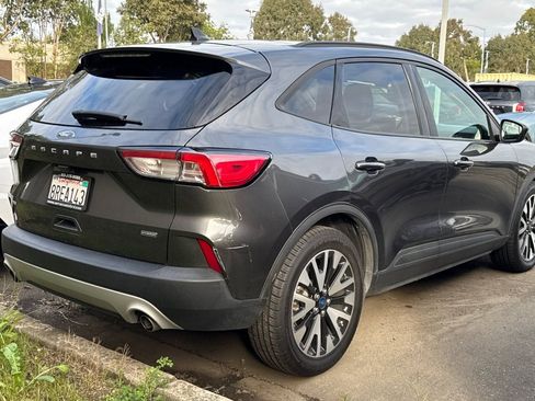 Used 2020 Ford Escape SE Sport FWD image 5