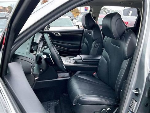 Certified 2024 Genesis GV80 3.5T image 25