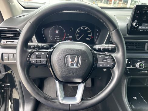 Used 2023 Honda Pilot EX-L image 12