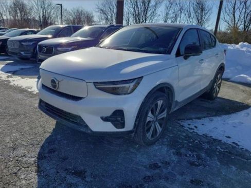 Used 2023 Volvo C40 P8 Recharge Plus image 8