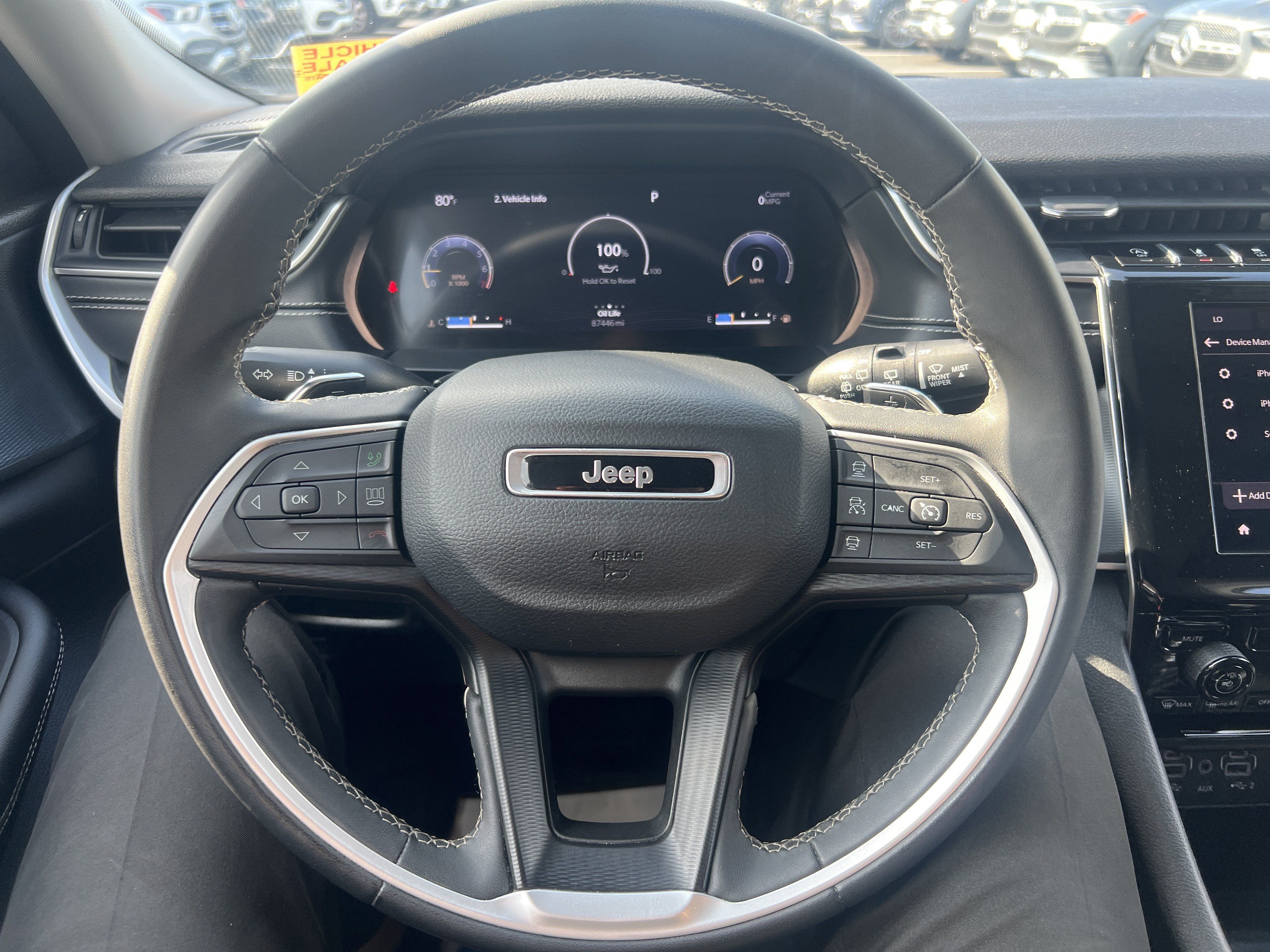 Used 2023 Jeep Grand Cherokee L Laredo AWD/4WD image 19