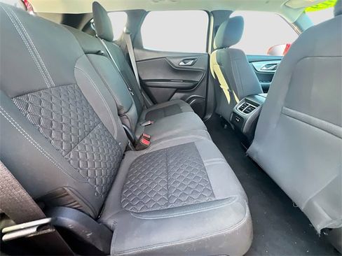 Used 2019 Chevrolet Blazer LT image 25