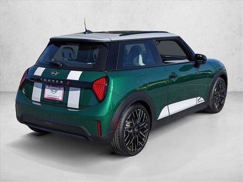 New 2026 MINI Cooper S image 2