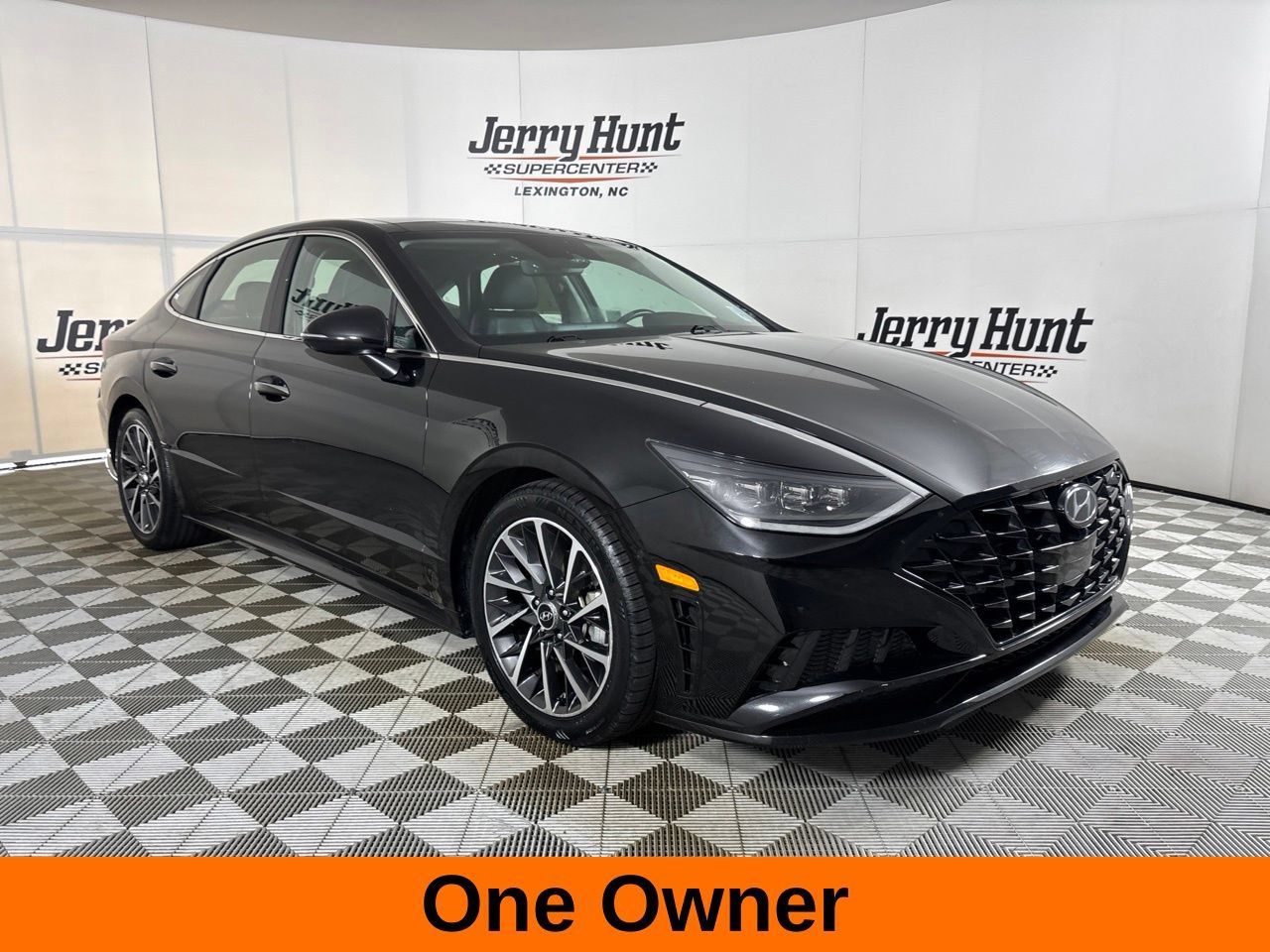 Used 2023 Hyundai Sonata Limited FWD image 4