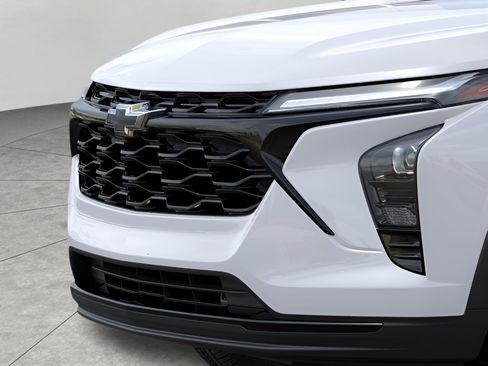 New 2026 Chevrolet Trax LT w/ Driver Confidence Package FWD image 13