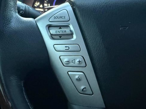 Used 2016 INFINITI QX80 4WD w/ 22" Wheel Package image 48